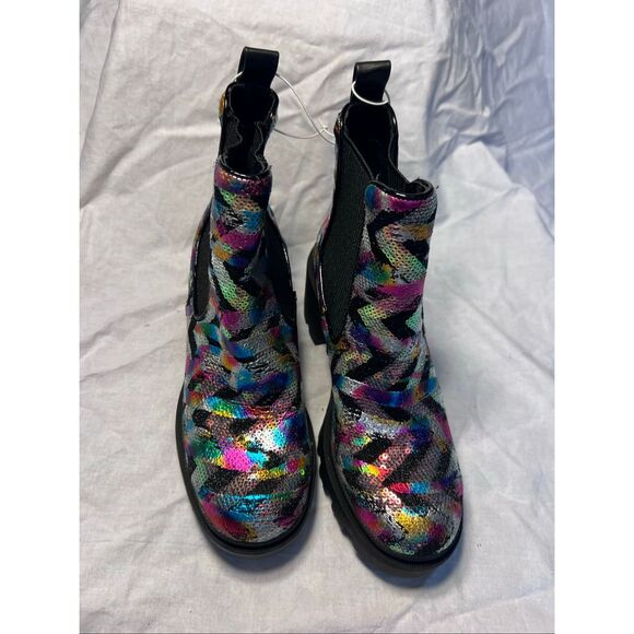 Betsey Johnson Rowann multi-sequin lug sole booties - Picture 2 of 9